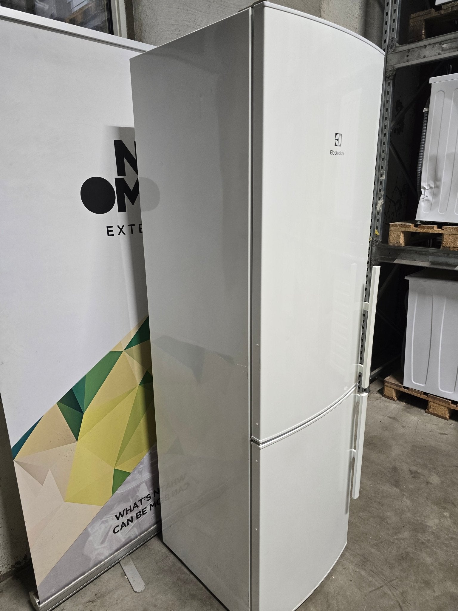 Electrolux kombiskap EN3853MOW Kombiskap - Norskombruk.no