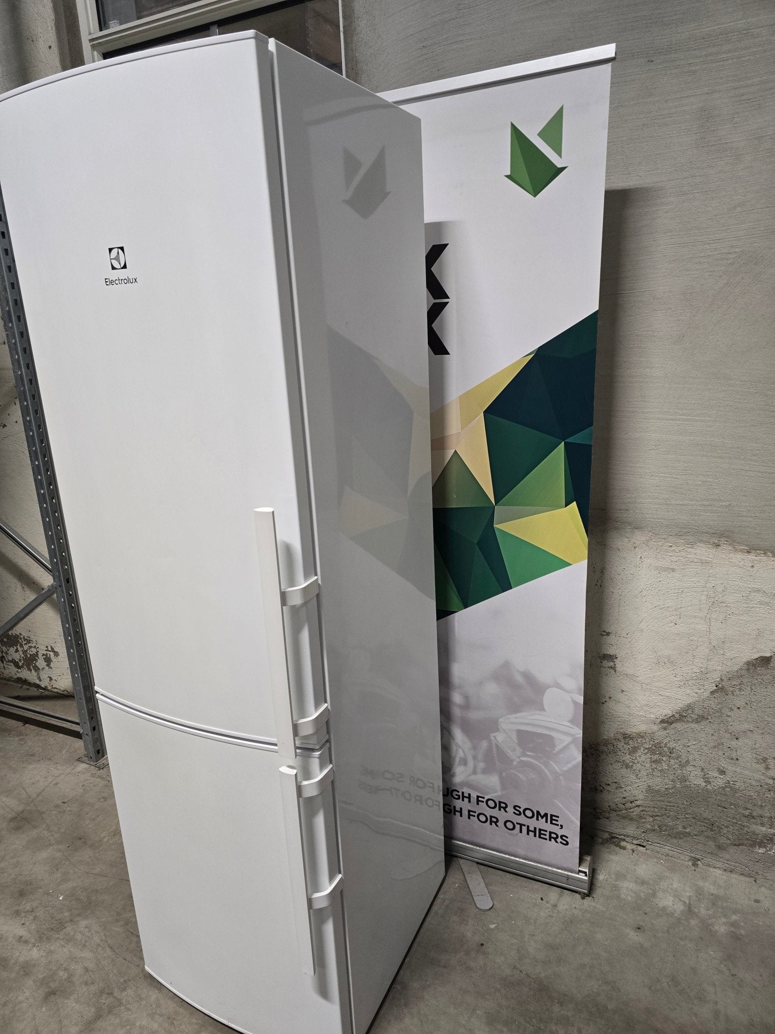 Electrolux kombiskap EN3853MOW Kombiskap - Norskombruk.no