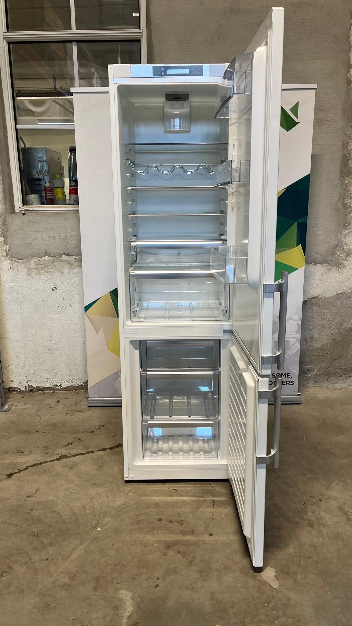 Electrolux kombiskap EN3855MOW (201 cm) Kombiskap - Norskombruk.no