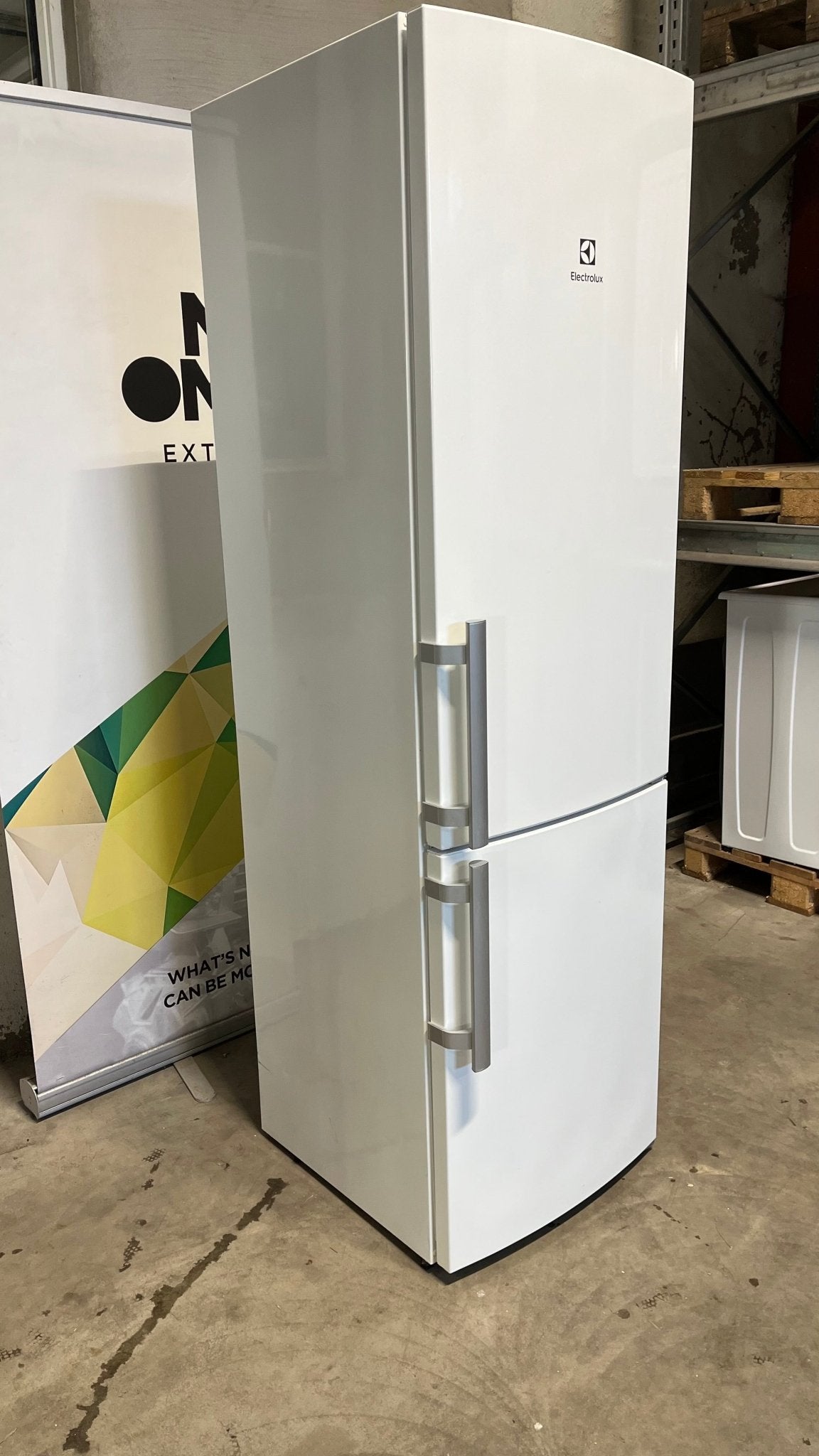 Electrolux kombiskap EN3855MOW (201 cm) Kombiskap - Norskombruk.no