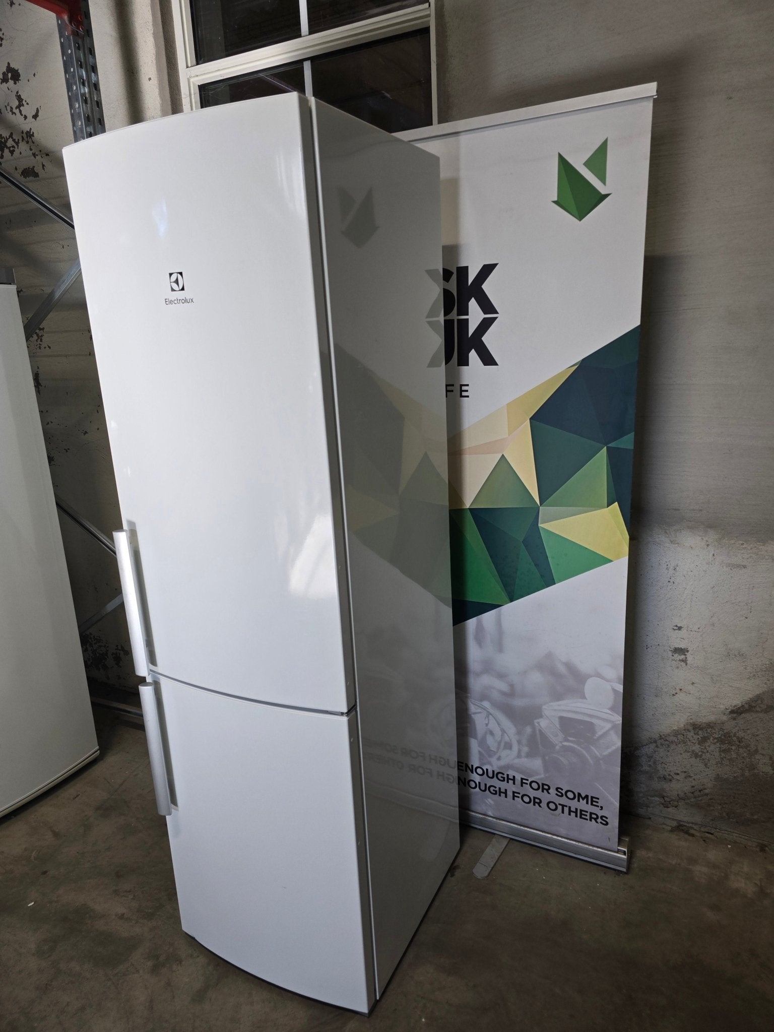 Electrolux kombiskap EN3855MOW (201 cm) Kombiskap - Norskombruk.no