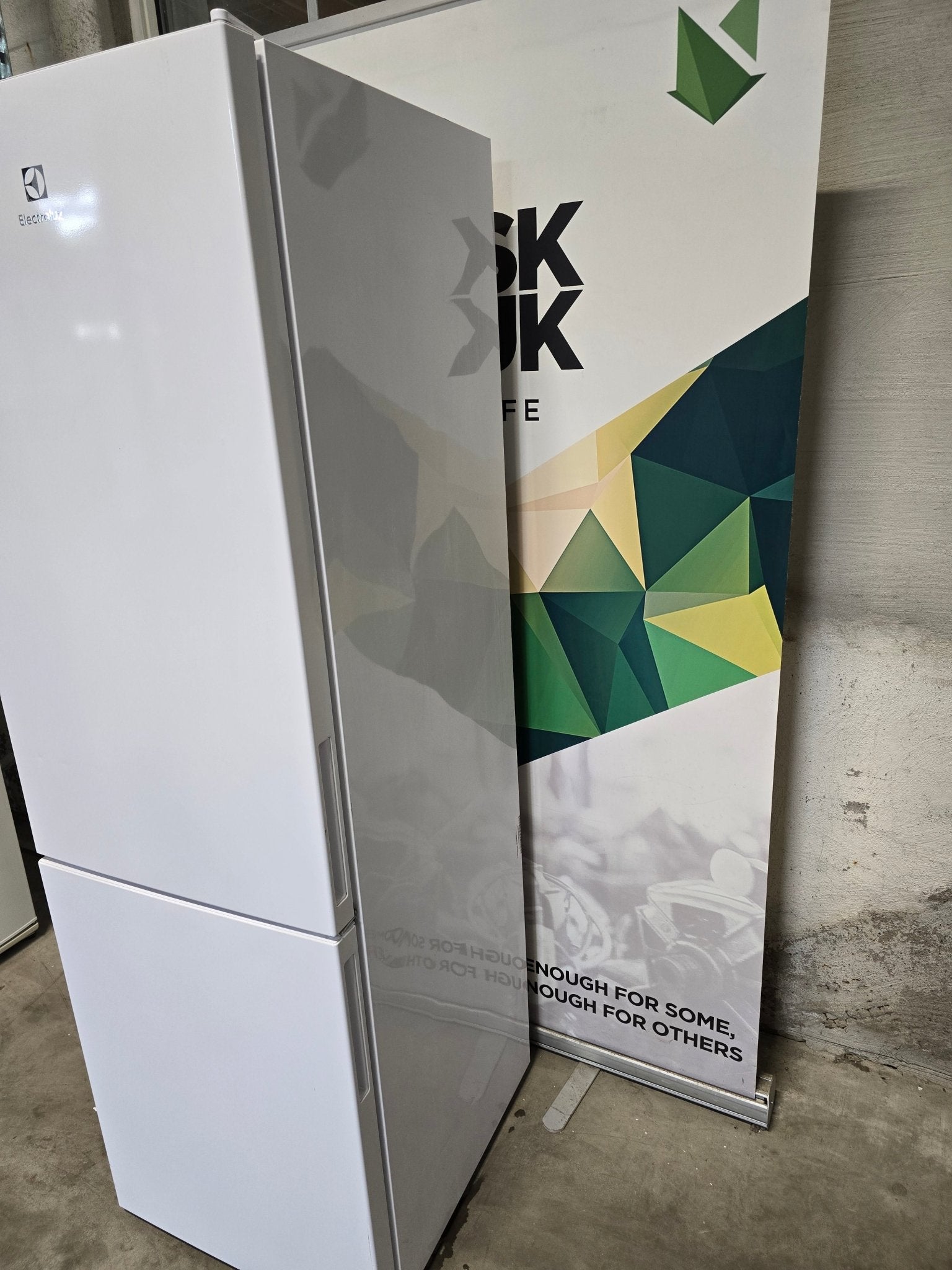 Electrolux kombiskap LNC7ME32W1 Kombiskap - Norskombruk.no