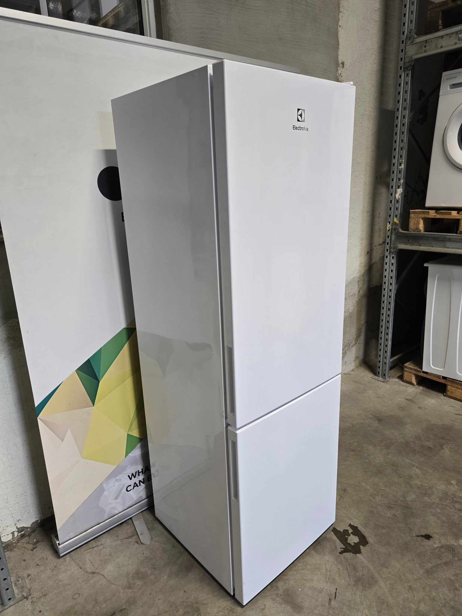 Electrolux kombiskap LNC7ME32W1 Kombiskap - Norskombruk.no