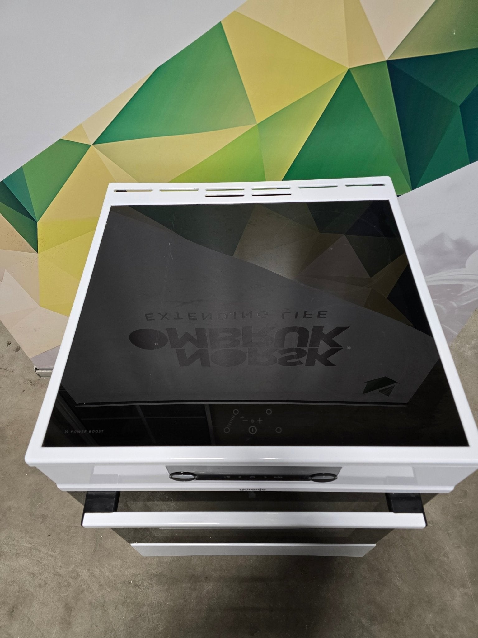 Gorenje Induksjonskomfyr EIT8645WD Induksjonskomfyr - Norskombruk.no