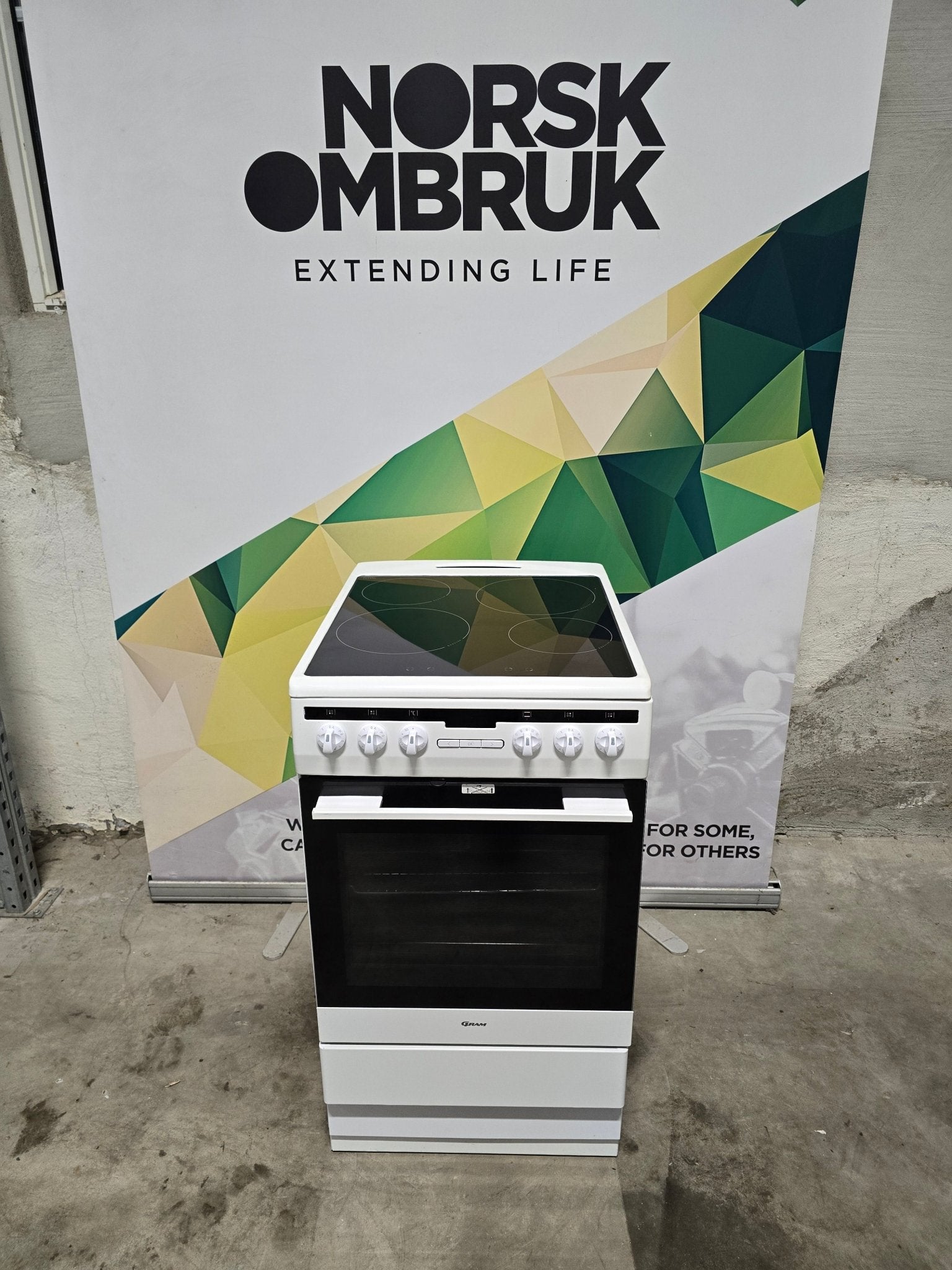 Gram KI 325560 – Induksjonskomfyr (50cm) Induksjonskomfyr - Norskombruk.no