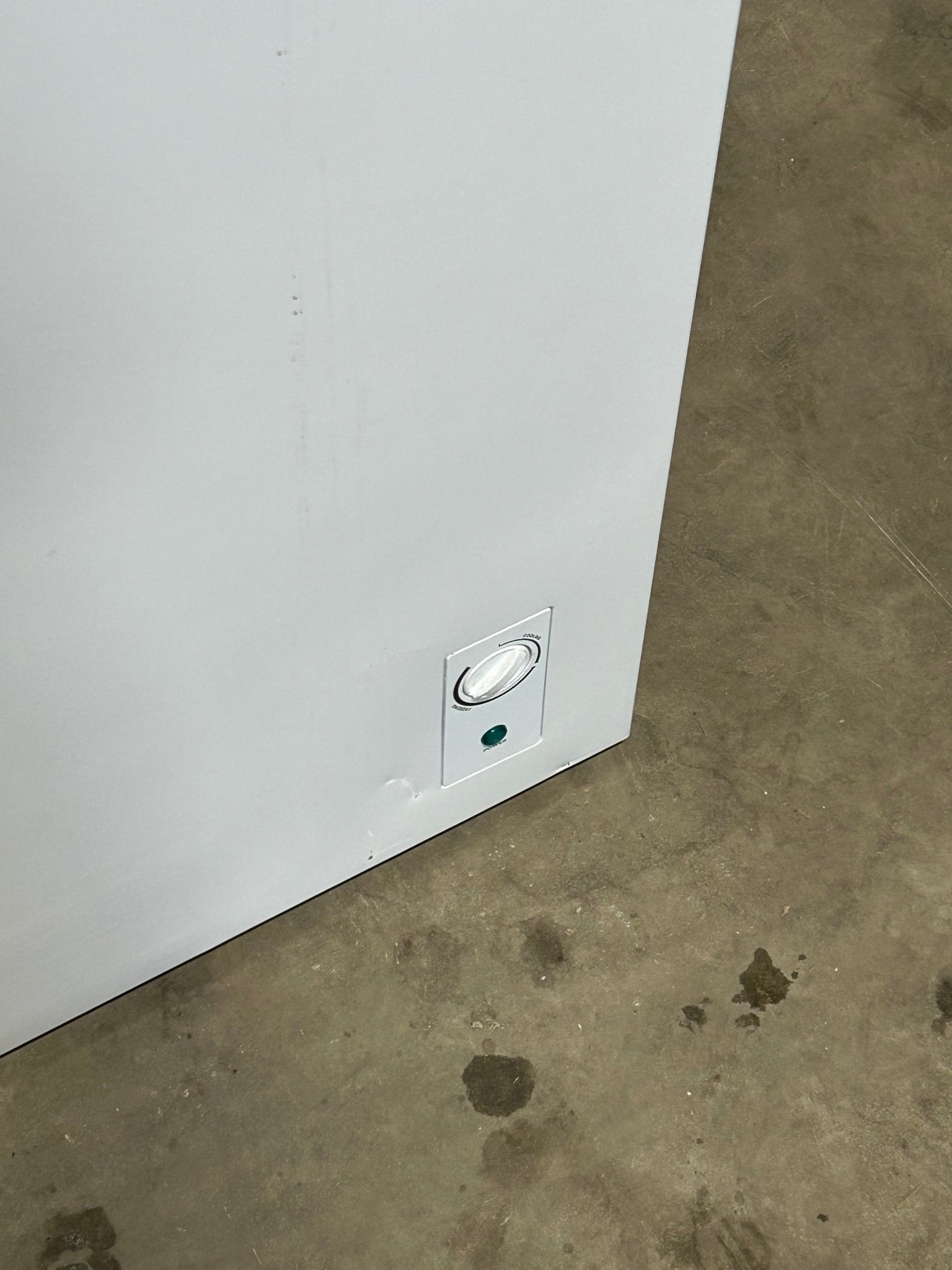 Logik fryseboks LCF198W23E Fryseboks - Norskombruk.no