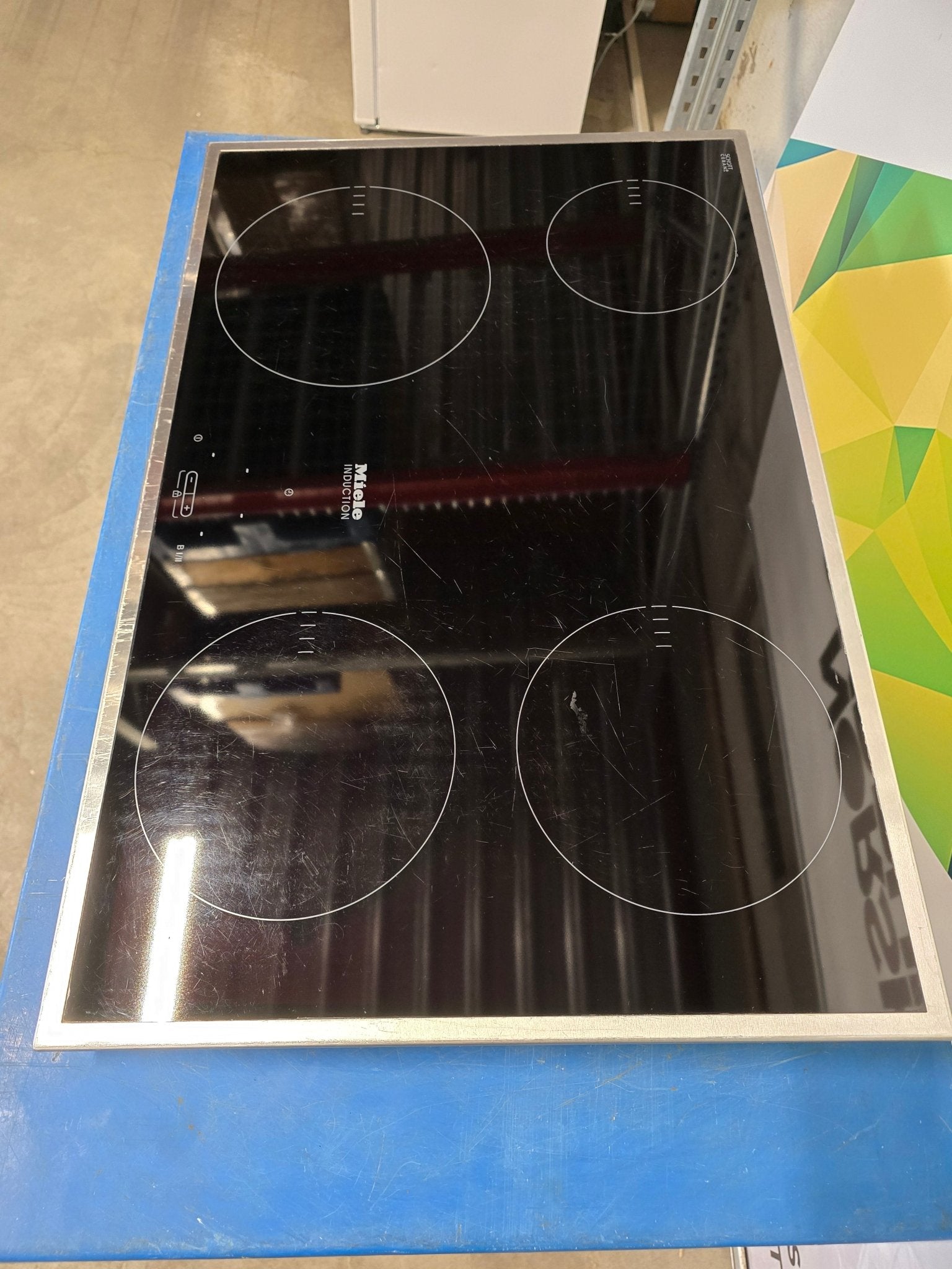 Miele KM 6118 – 75 cm induksjonstopp Induksjonstopp - Norskombruk.no