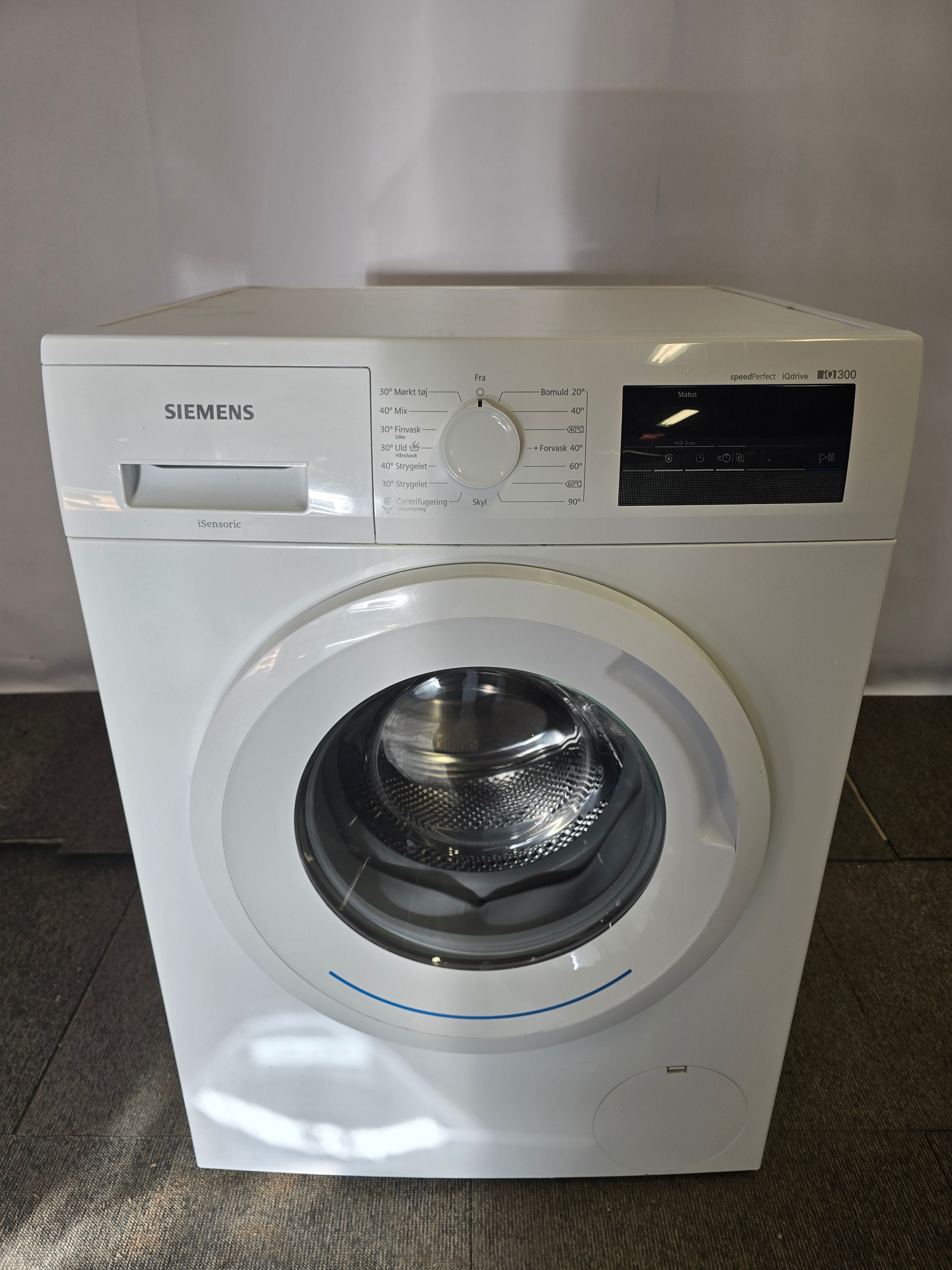 Siemens WM14N0L7DN vaskemaskin