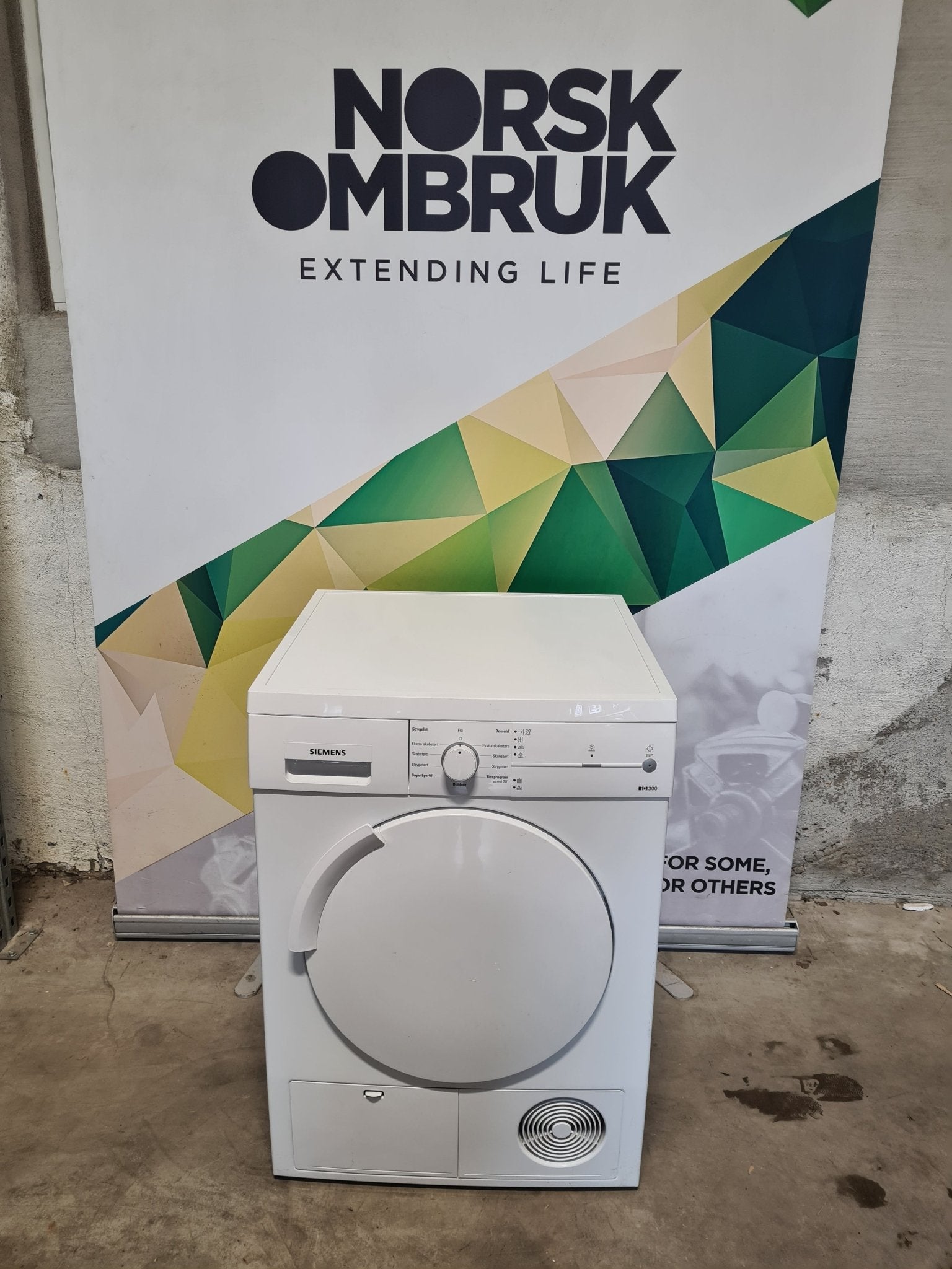 Siemens iQ300 kondenstørketrommel WT44E103DN Tørketrommel - Norskombruk.no