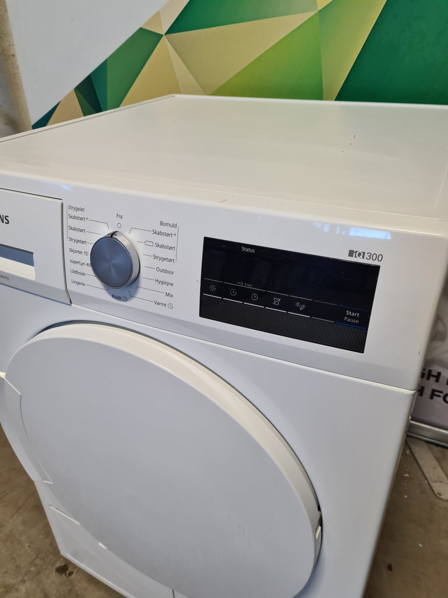 Siemens iq300 tørketrommel WT43N2L7DN Tørketrommel - Norskombruk.no