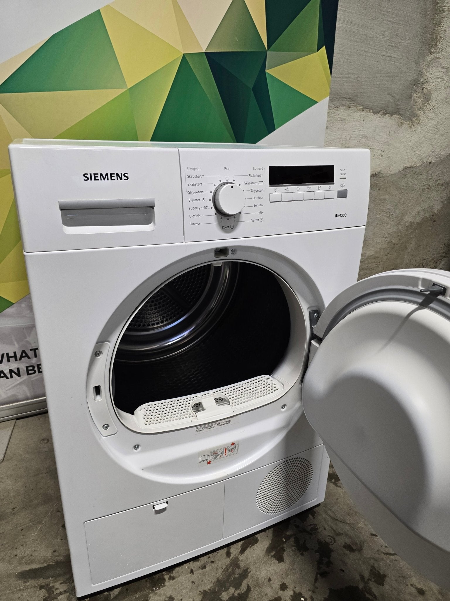 Siemens IQ300 tørketrommel WT46B267DN Tørketrommel - Norskombruk.no