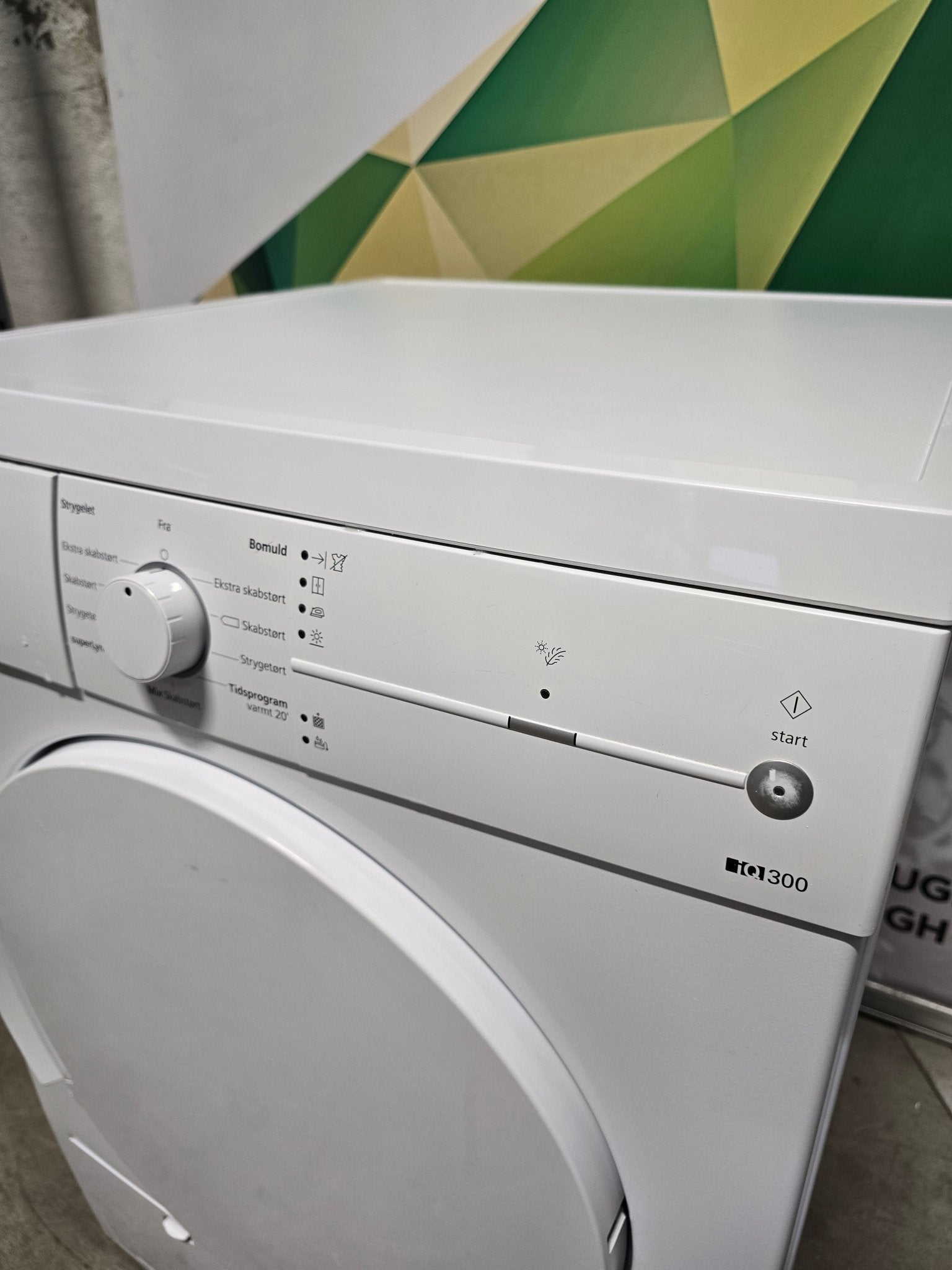 Siemens Iq300 WT44E1L7DN Kondenstørketrommel Tørketrommel - Norskombruk.no