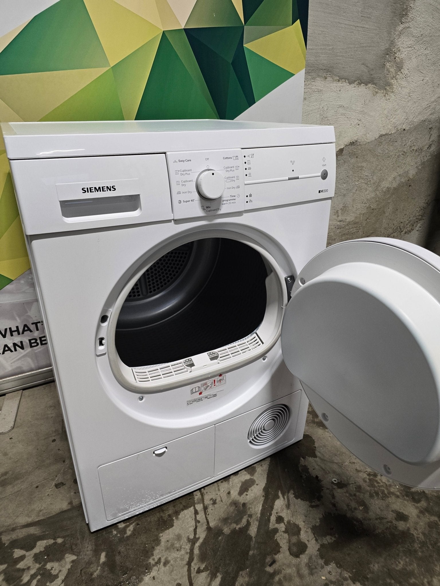 Siemens Iq300 WT44E1L7DN Kondenstørketrommel Tørketrommel - Norskombruk.no