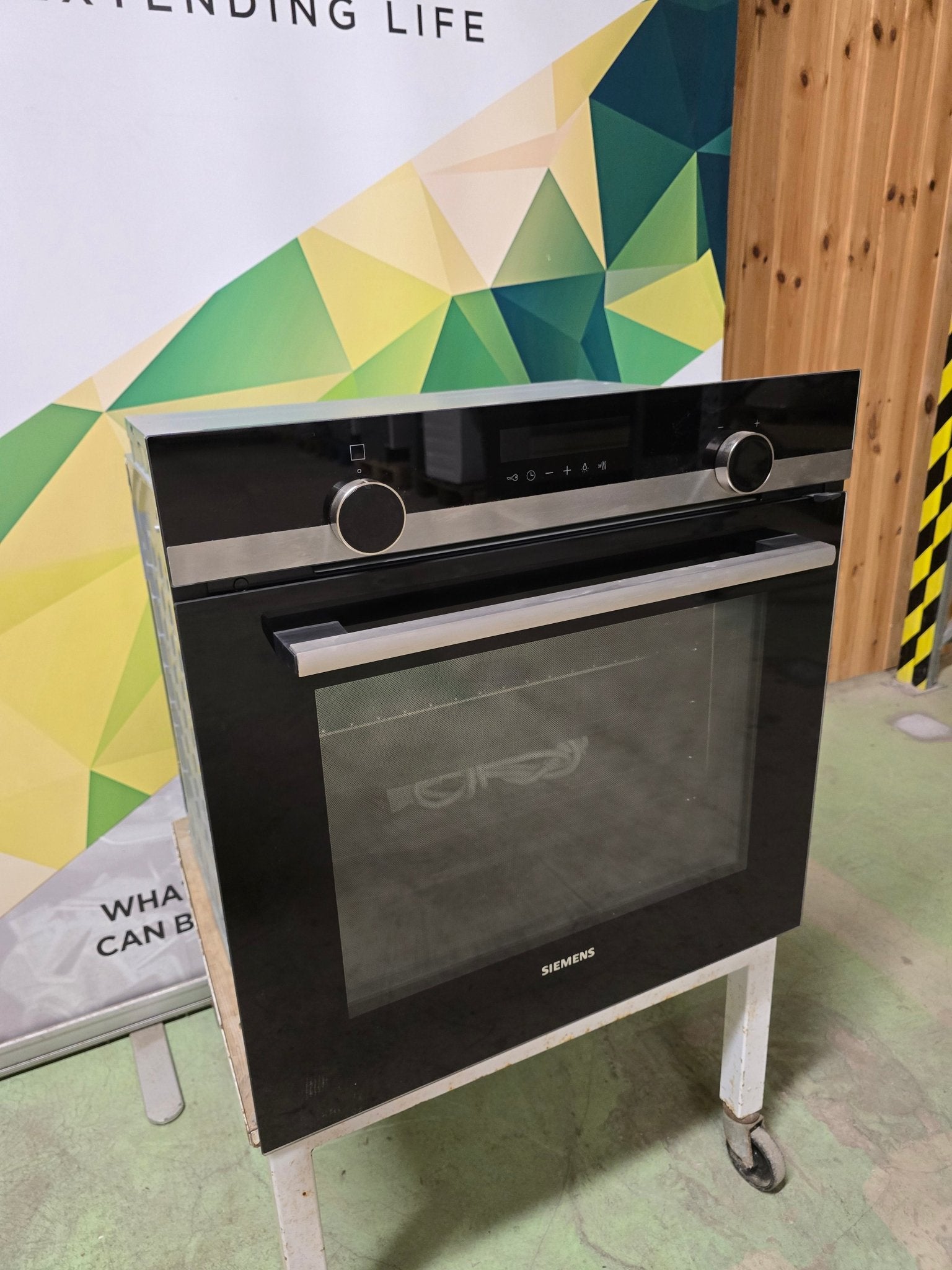 Siemens IQ500 Integrert stekeovn HB578ACS0S Integrert stekeovn - Norskombruk.no