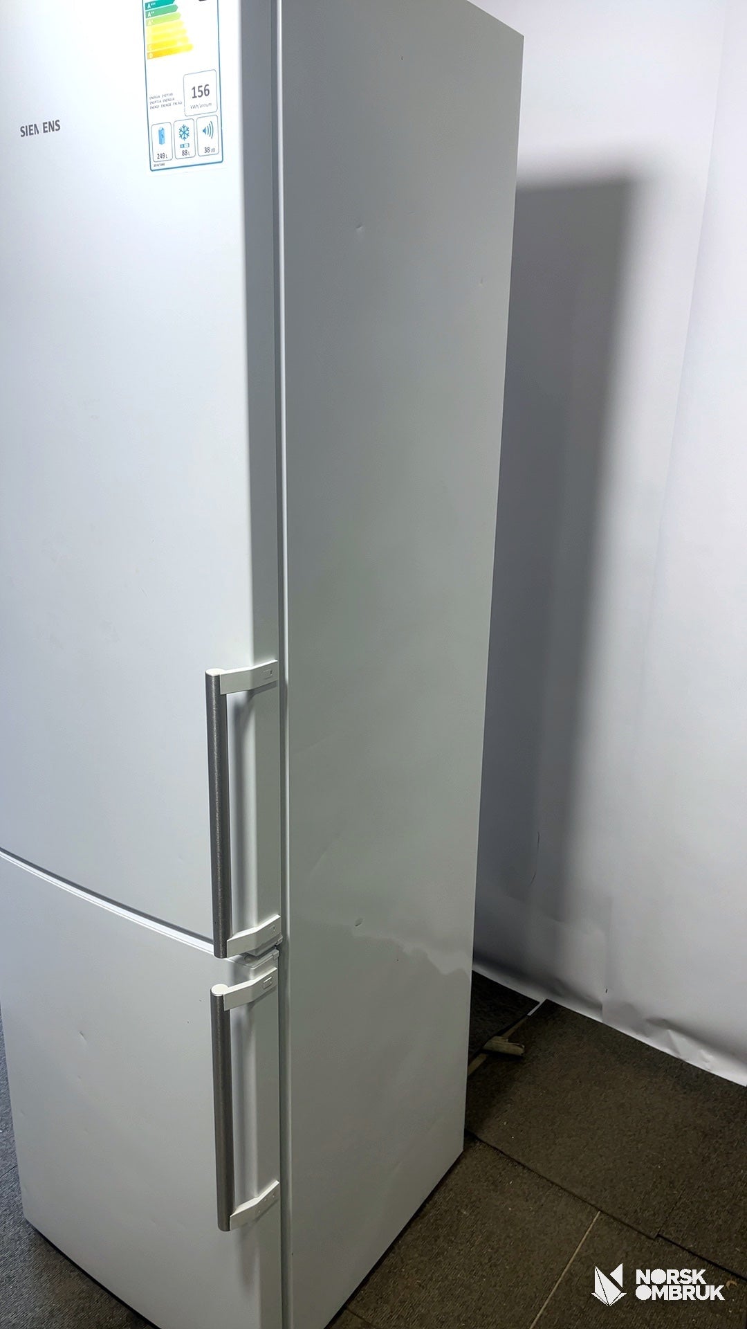 Siemens KG39EAW43 kombiskap Kombiskap - Norskombruk.no