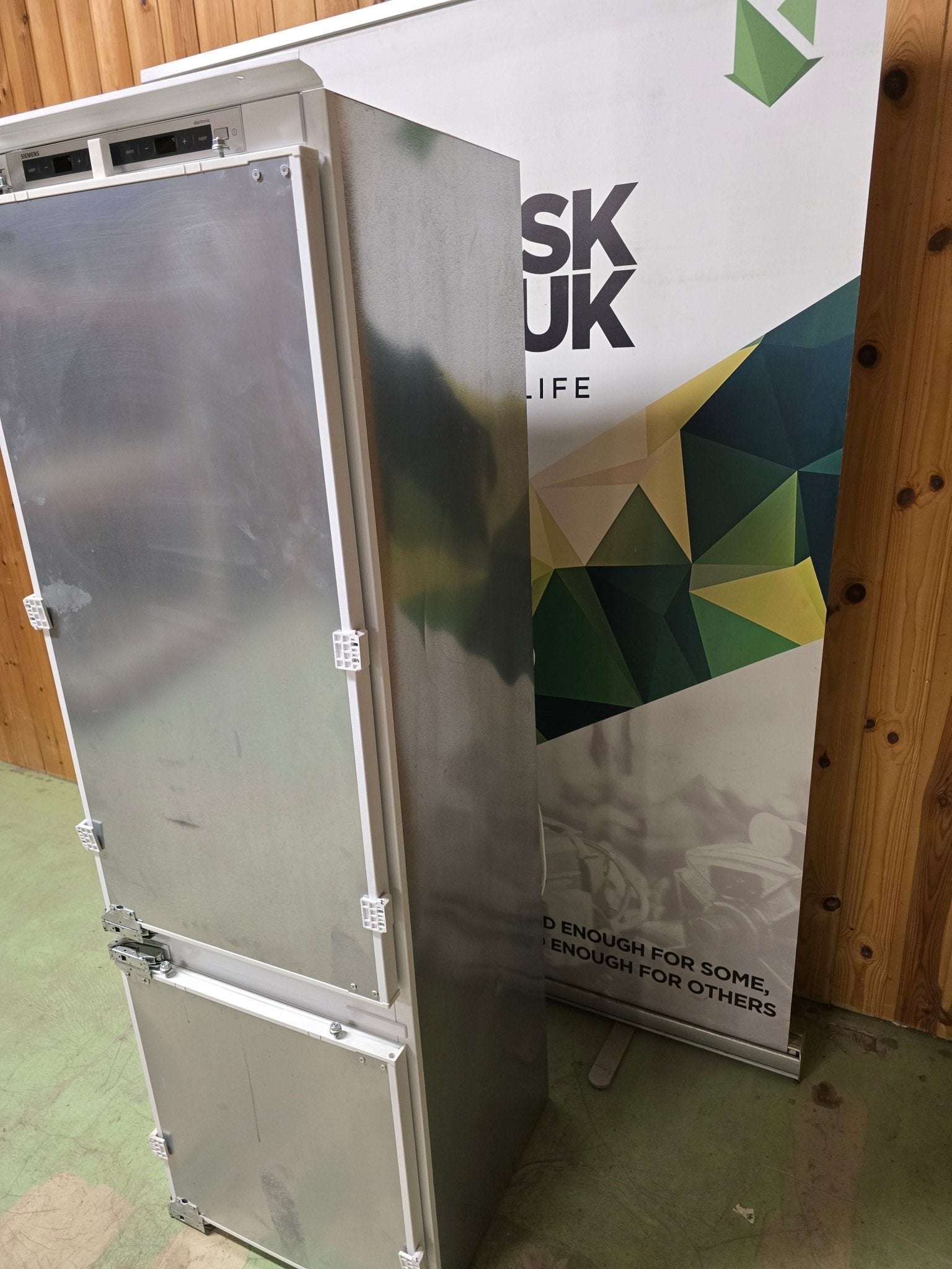 Siemens KI87SAD30 - integrert kombiskap Integrert kombiskap - Norskombruk.no
