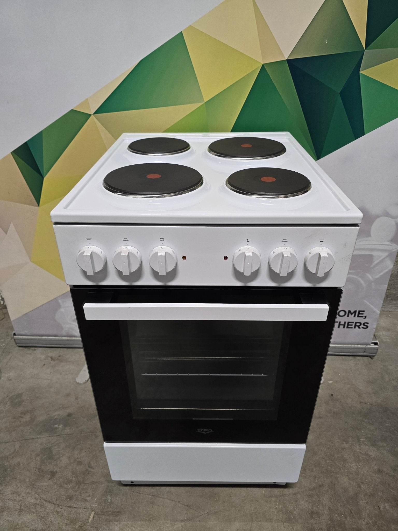 UPO EH135 – Klassisk frittstående komfyr Platekomfyr - Norskombruk.no