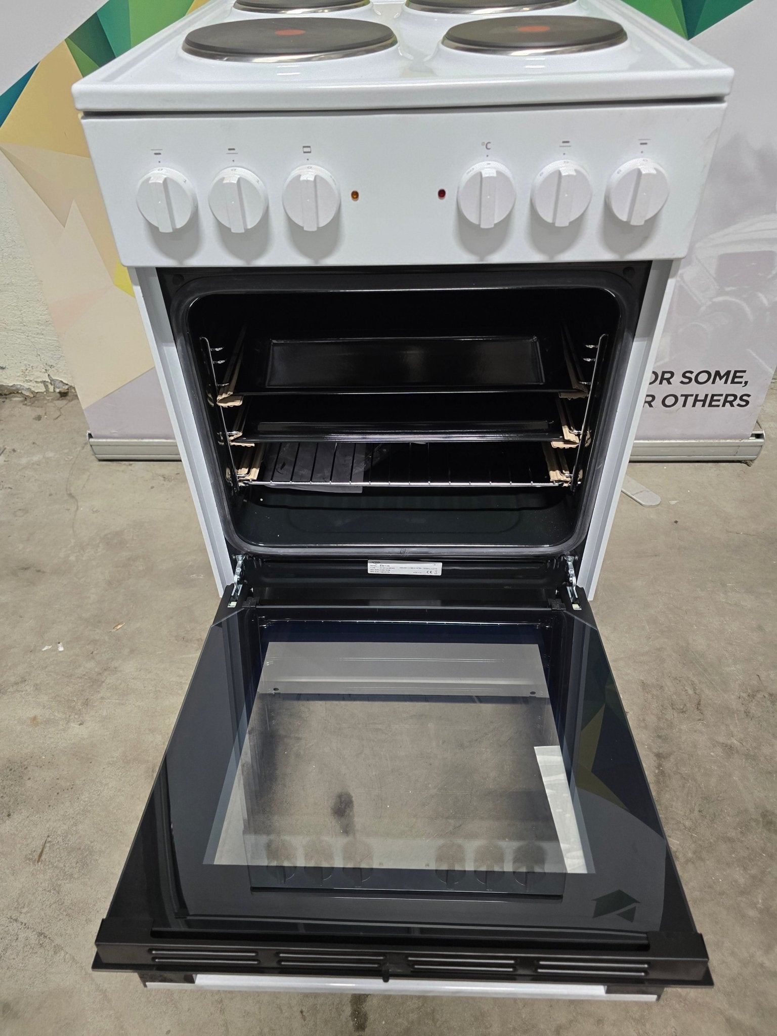 UPO EH135 – Klassisk frittstående komfyr Platekomfyr - Norskombruk.no