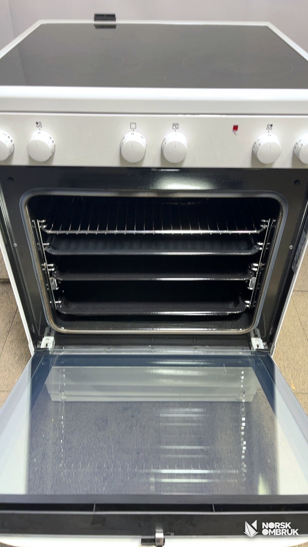 Voss Electrolux ELK13003HV komfyr Komfyr - Norskombruk.no