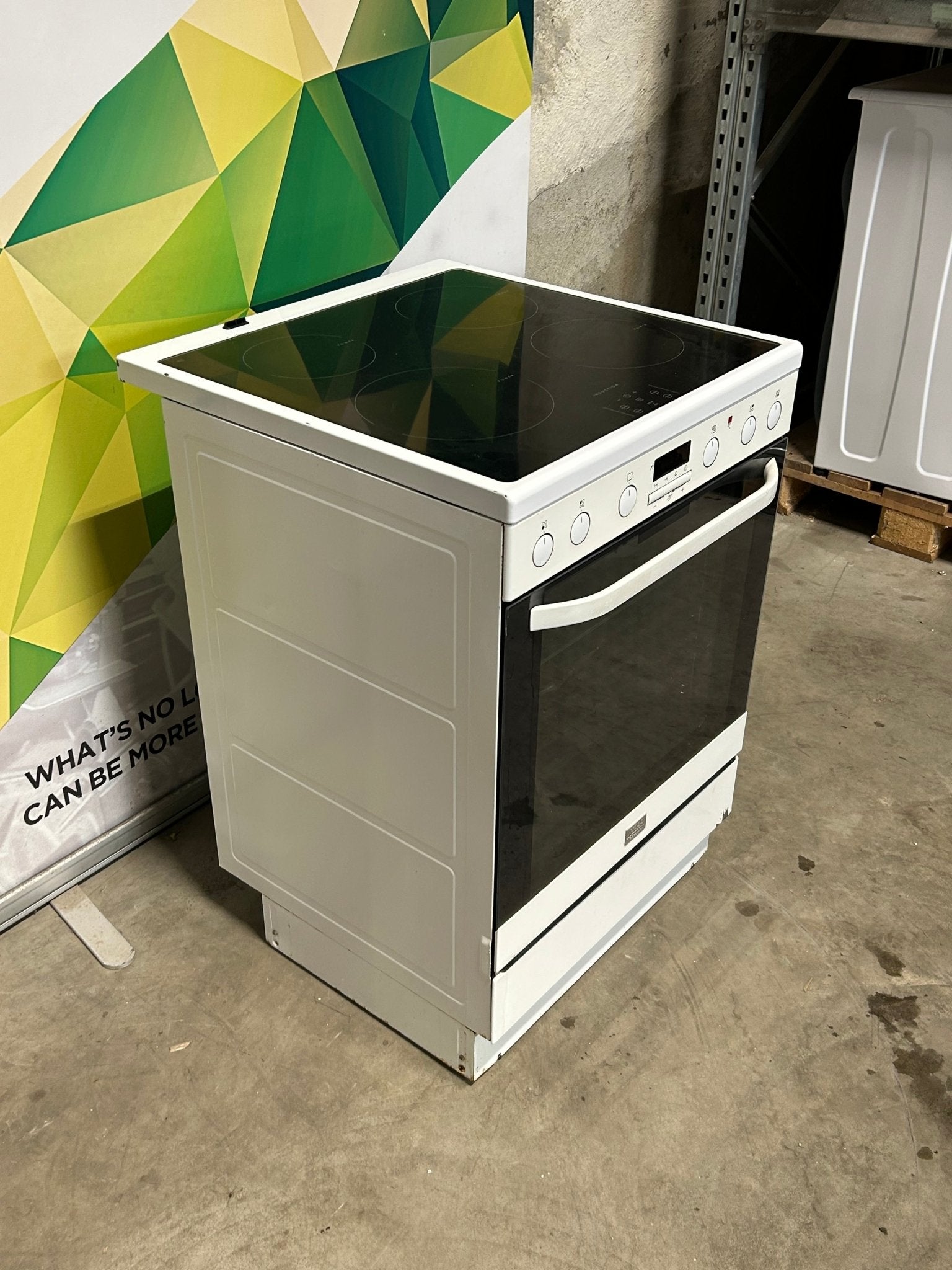 Voss - Electrolux Induksjonskomfyr ELI13320 - HV Induksjonskomfyr - Norskombruk.no