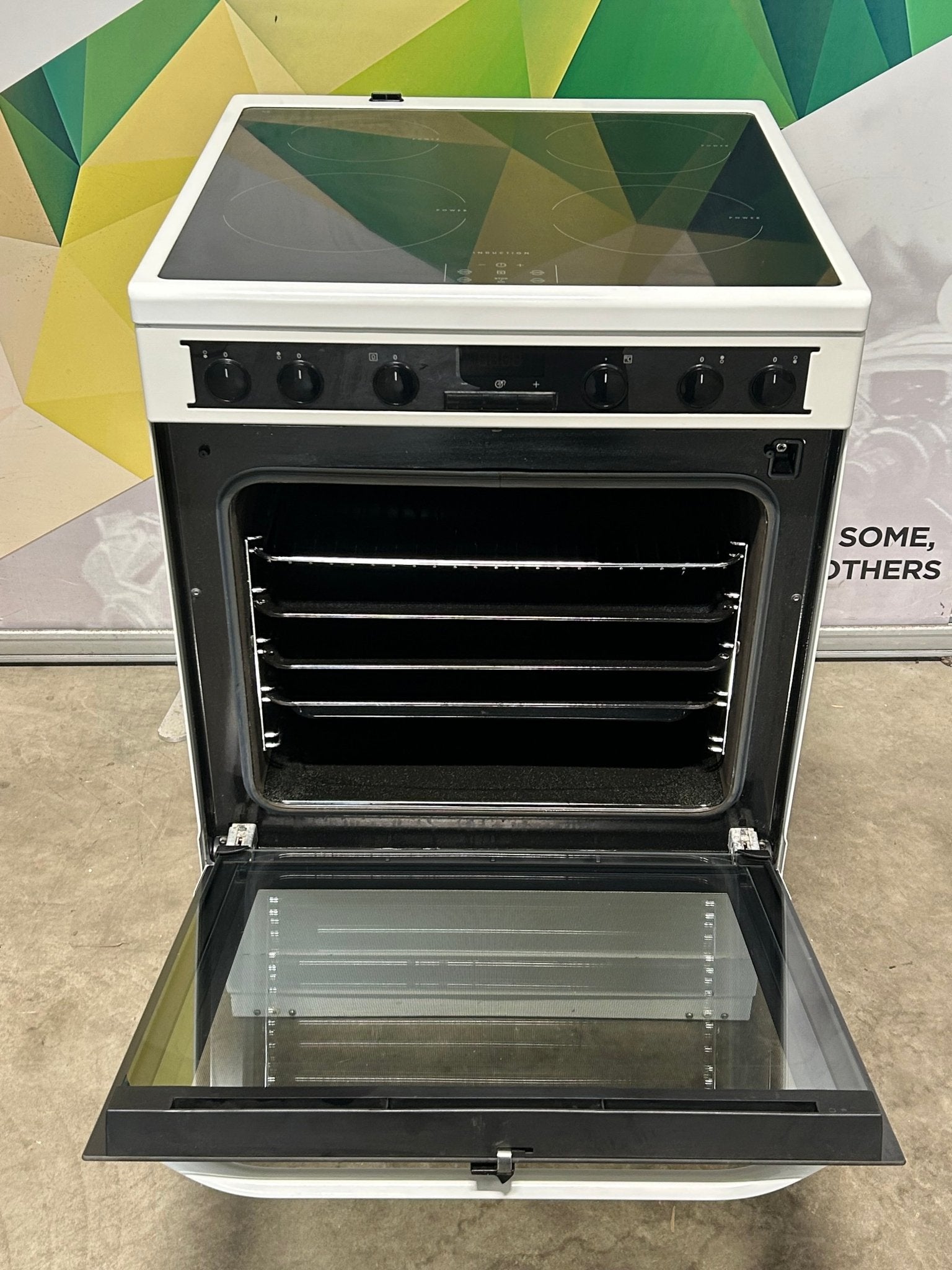 Voss - Electrolux induksjonskomfyr ELI14320HV Induksjonskomfyr - Norskombruk.no