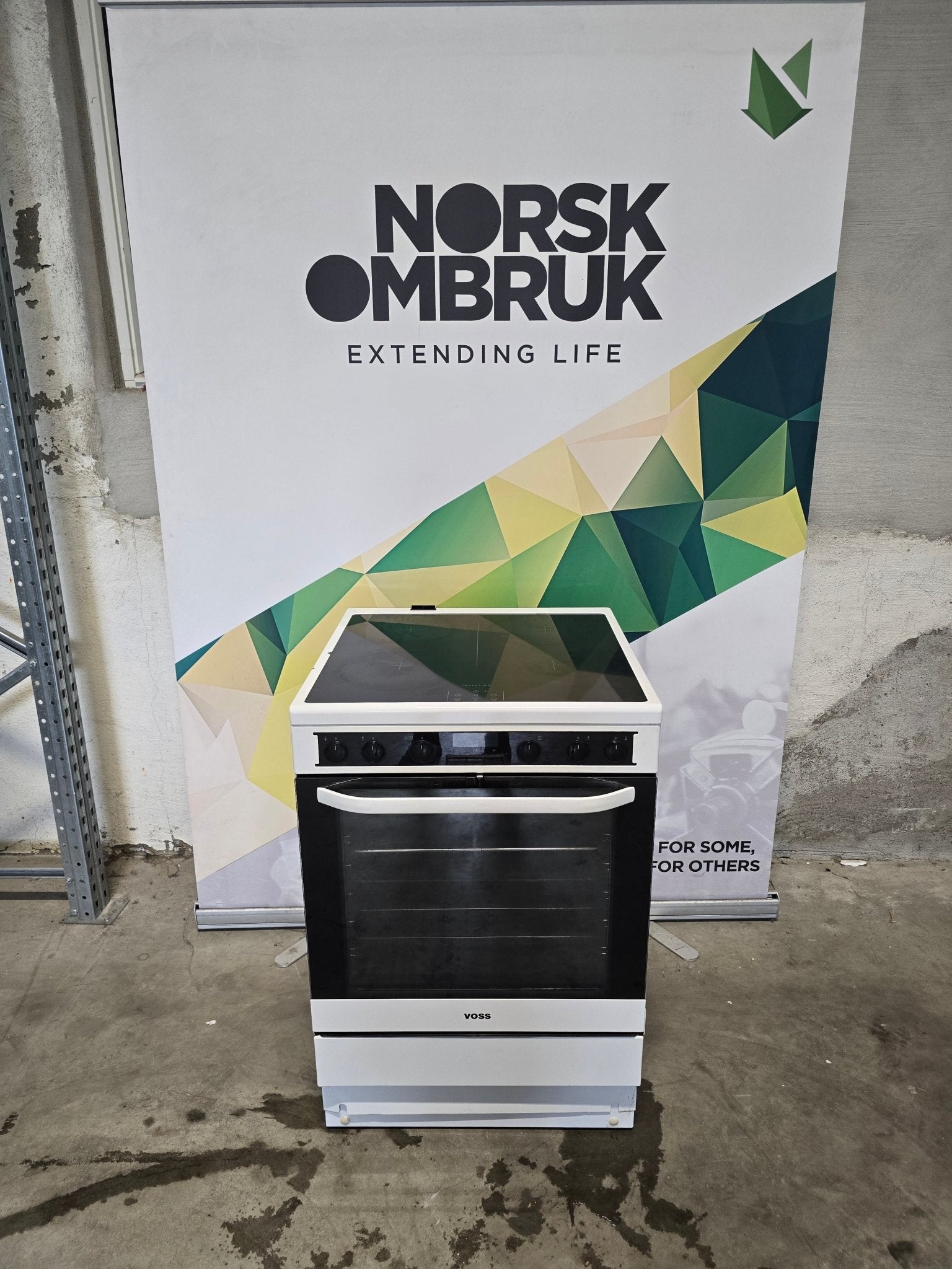 Voss - Electrolux Induksjonskomfyr ELI14340HV Induksjonskomfyr - Norskombruk.no