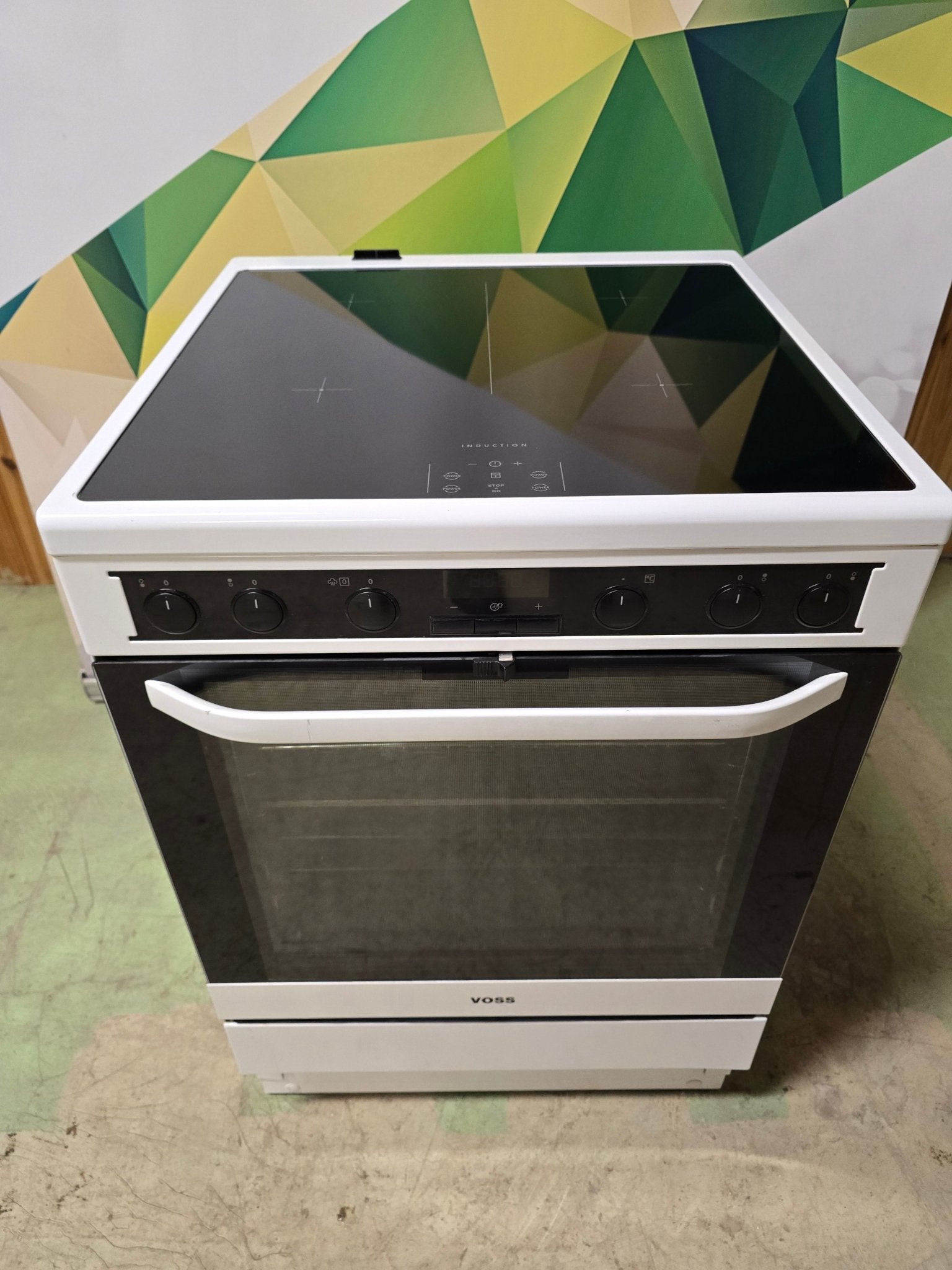 Voss - Electrolux Induksjonskomfyr ELI14340HV Induksjonskomfyr - Norskombruk.no