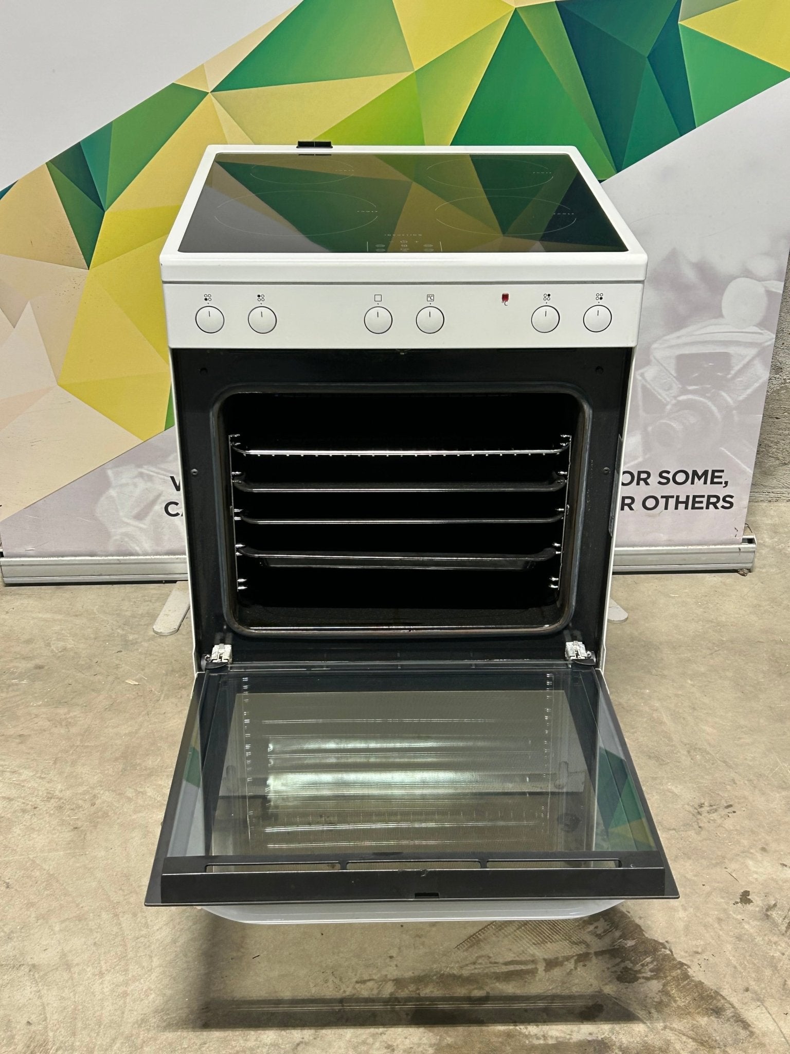 Voss - Electrolux Induksjonskomfyr ELI23020HV Induksjonskomfyr - Norskombruk.no