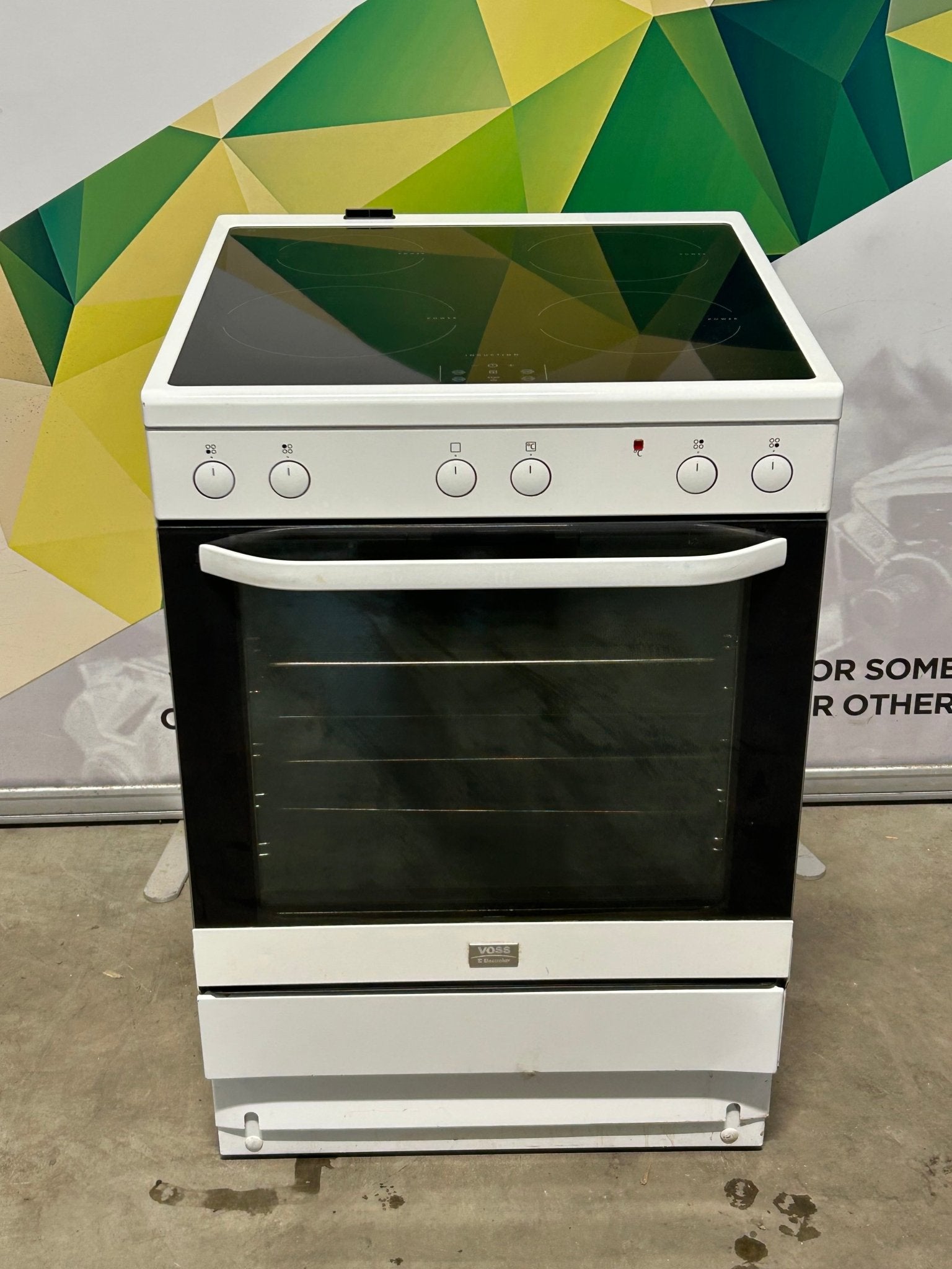 Voss - Electrolux Induksjonskomfyr ELI23020HV Induksjonskomfyr - Norskombruk.no