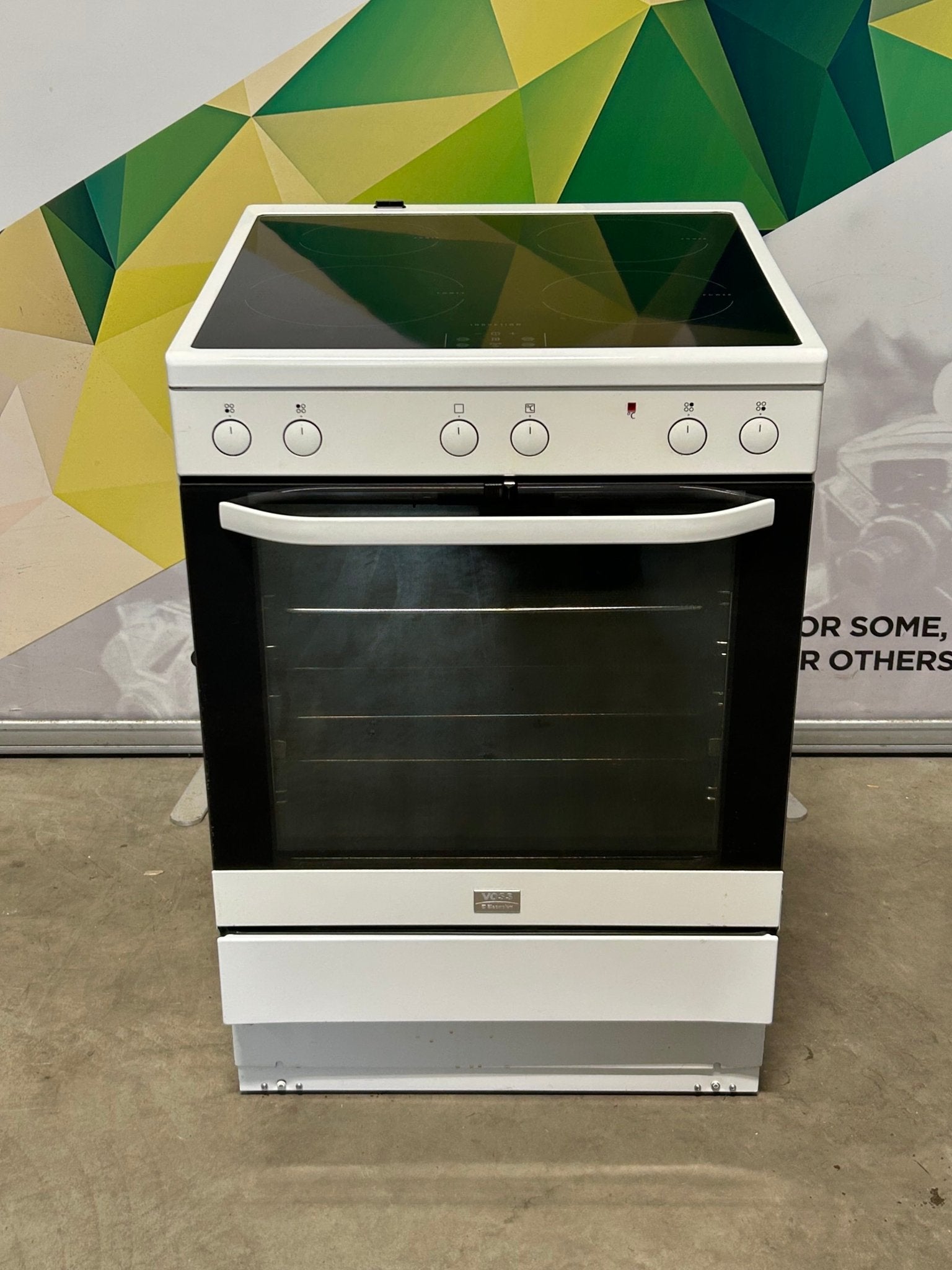 Voss - Electrolux Induksjonskomfyr ELI23020HV Induksjonskomfyr - Norskombruk.no