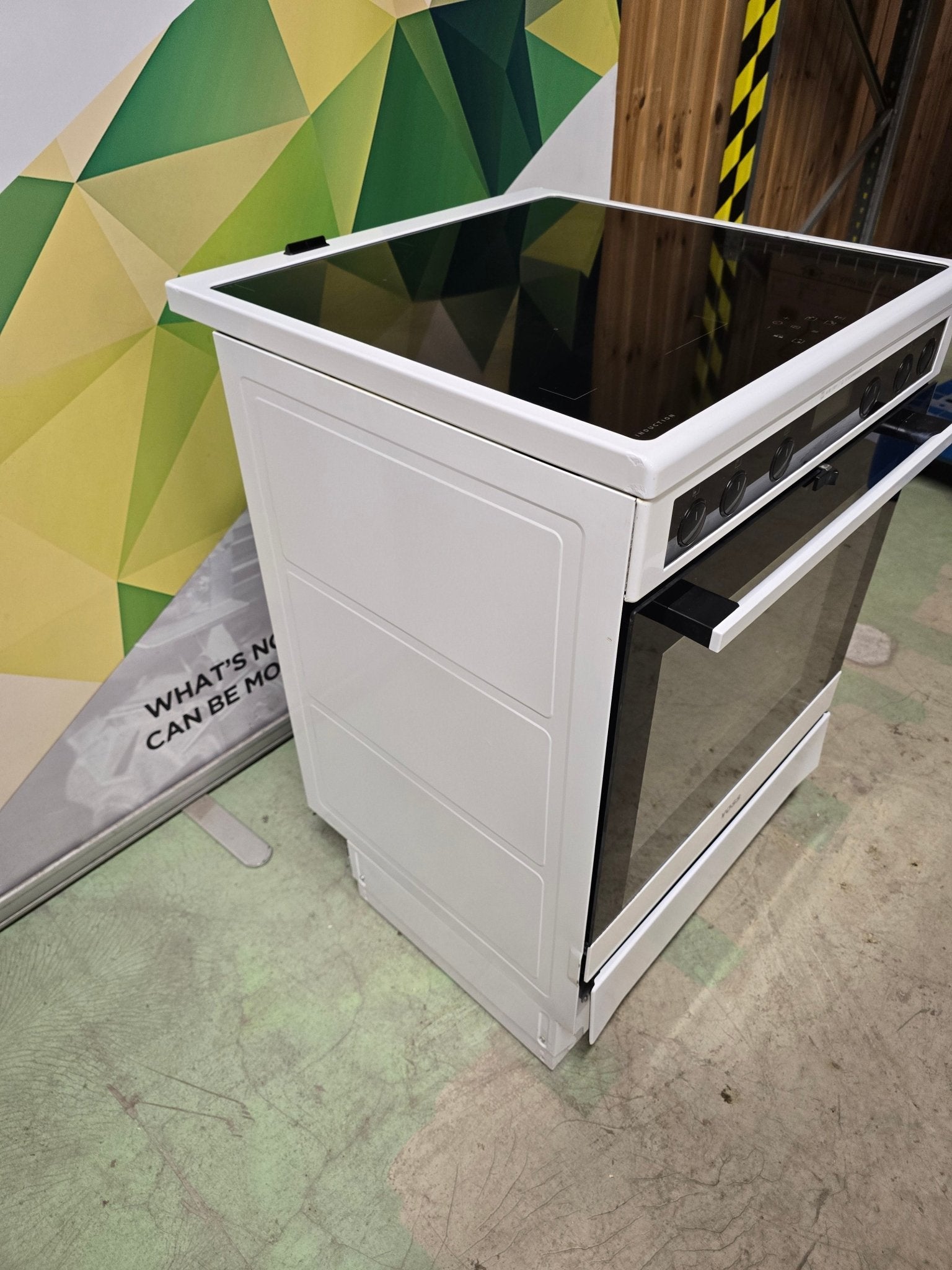 Voss Electrolux induksjonskomfyr VKI65342HV Induksjonskomfyr - Norskombruk.no
