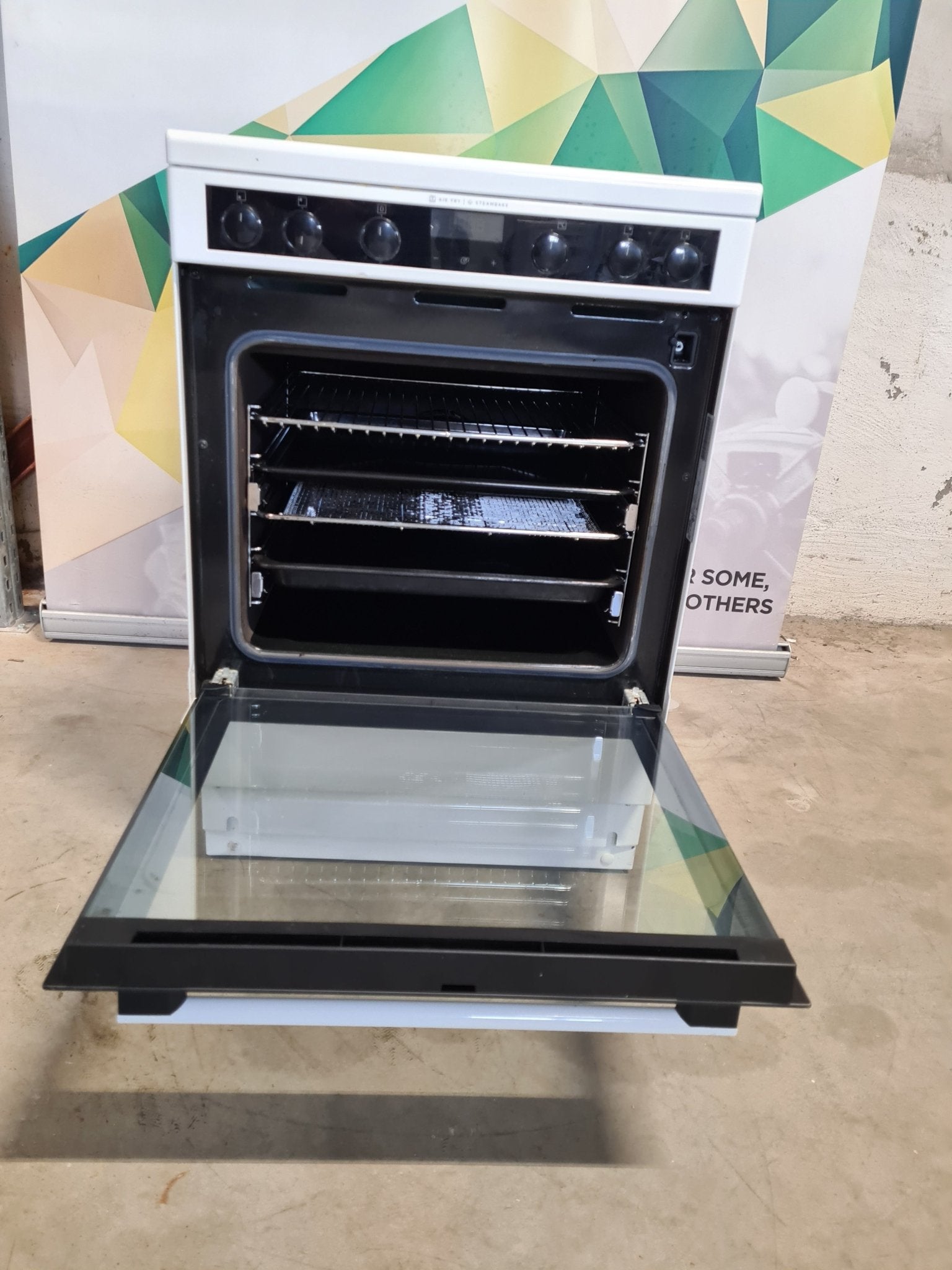 Voss Electrolux induksjonskomfyr VKI65342HV Induksjonskomfyr - Norskombruk.no
