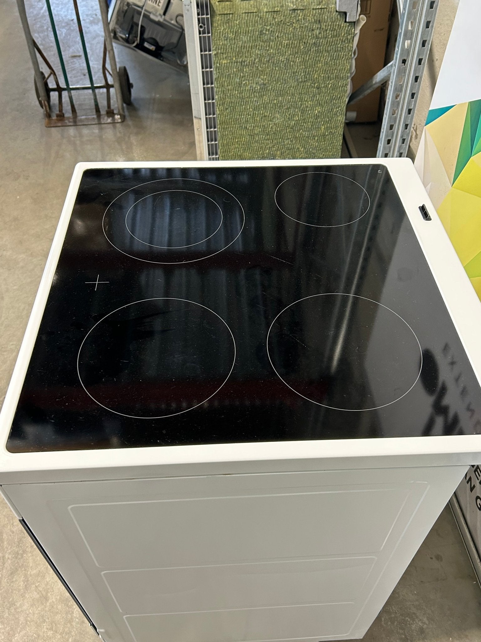 Voss - Electrolux Keramisk komfyr ELK13003HV Keramisk Komfyr - Norskombruk.no