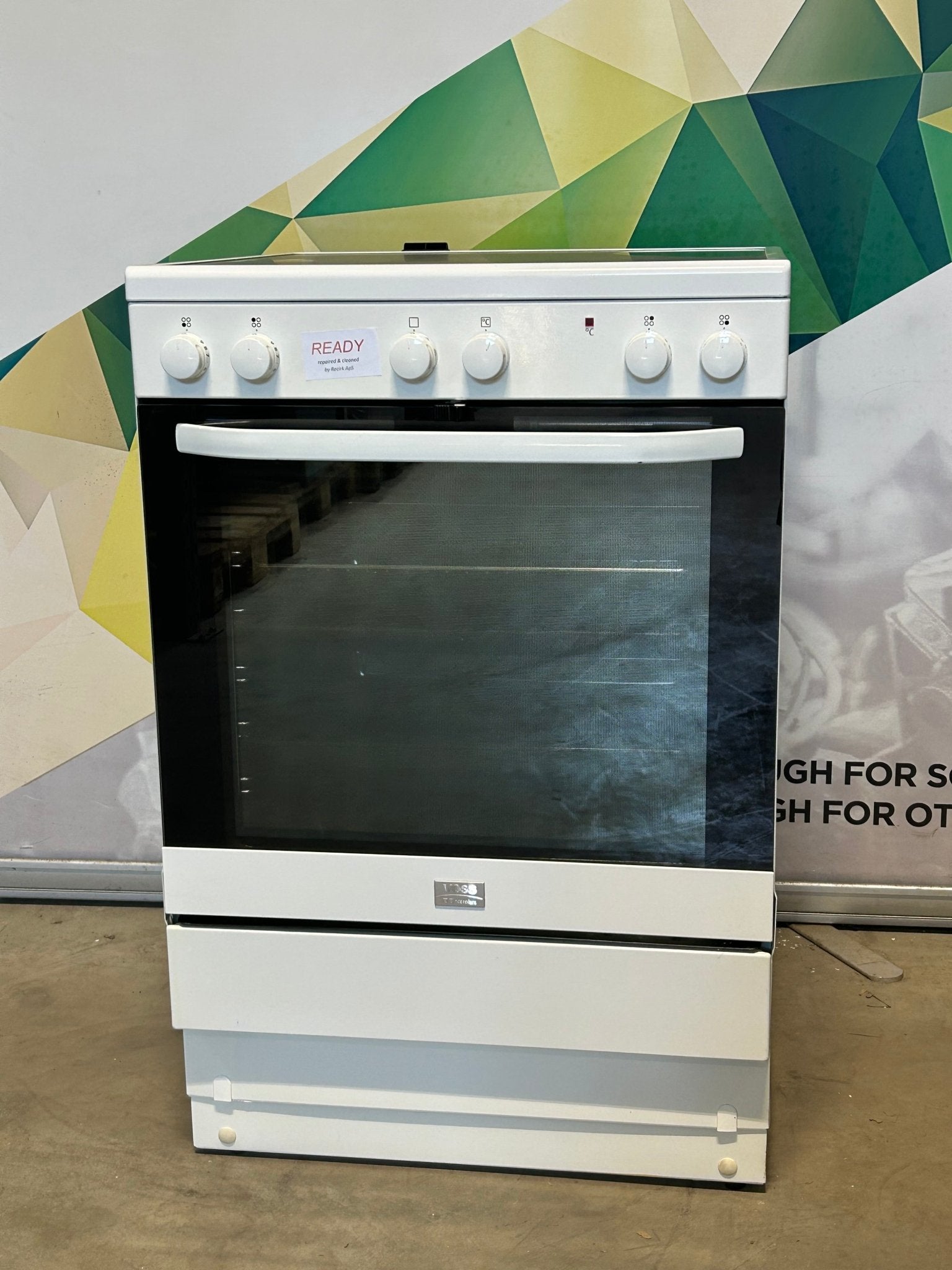 Voss - Electrolux keramisk komfyr ELK13022HV Keramisk Komfyr - Norskombruk.no