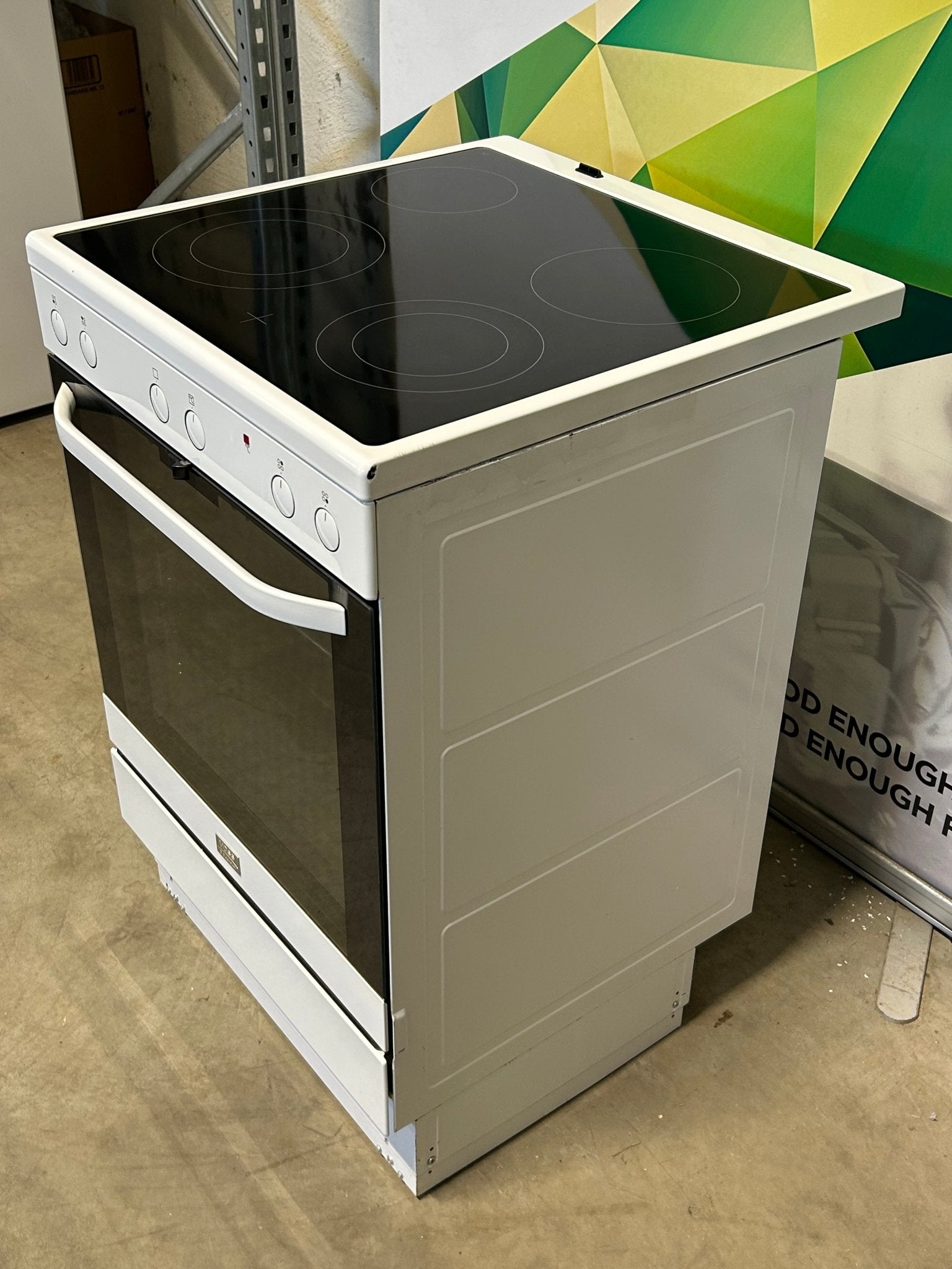 Voss - Electrolux keramisk komfyr ELK13030 - HV Keramisk Komfyr - Norskombruk.no