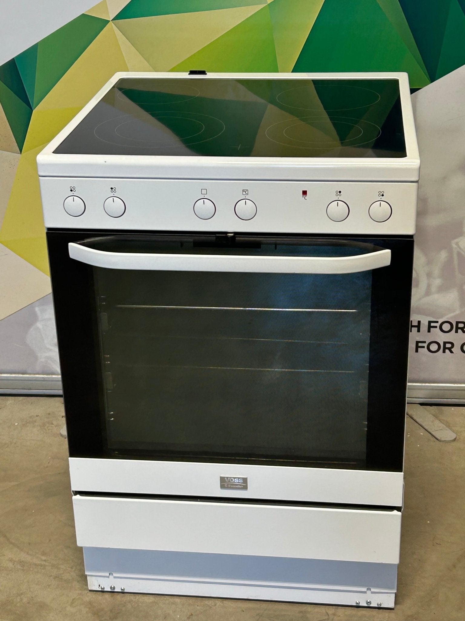 Voss - Electrolux keramisk komfyr ELK13030 - HV Keramisk Komfyr - Norskombruk.no