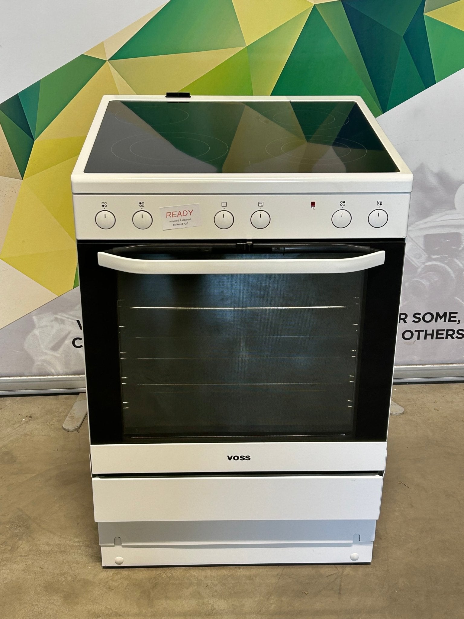 Voss - Electrolux keramisk komfyr ELK13039HV Keramisk Komfyr - Norskombruk.no