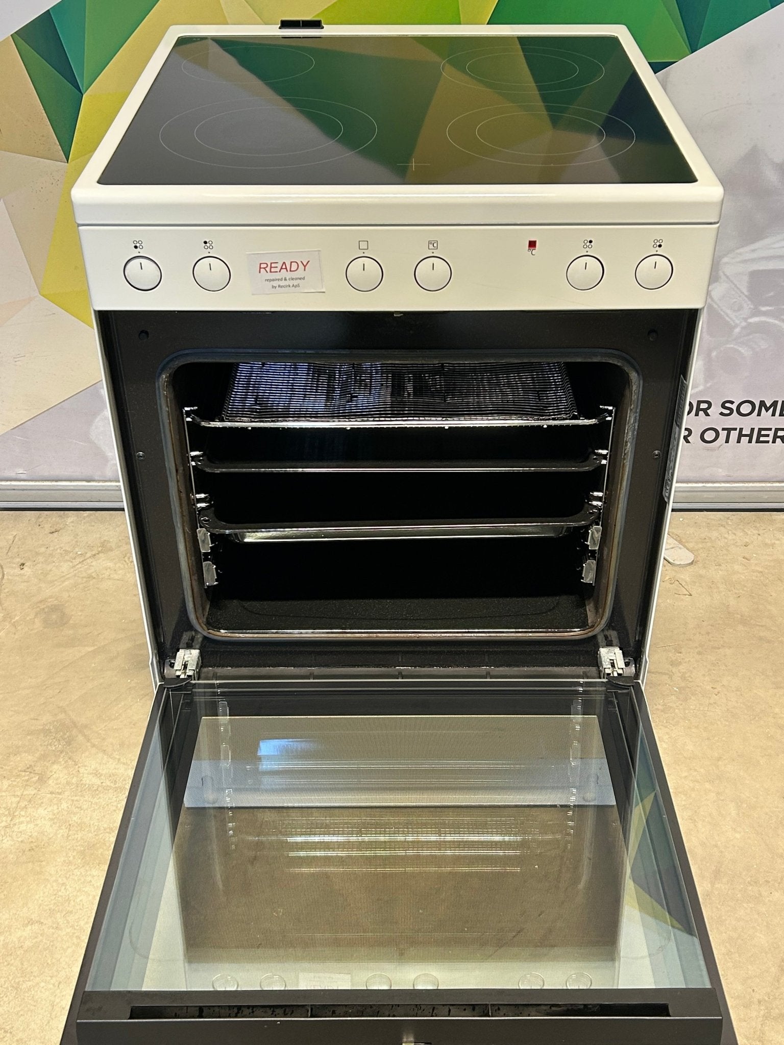 Voss - Electrolux keramisk komfyr ELK13039HV Keramisk Komfyr - Norskombruk.no