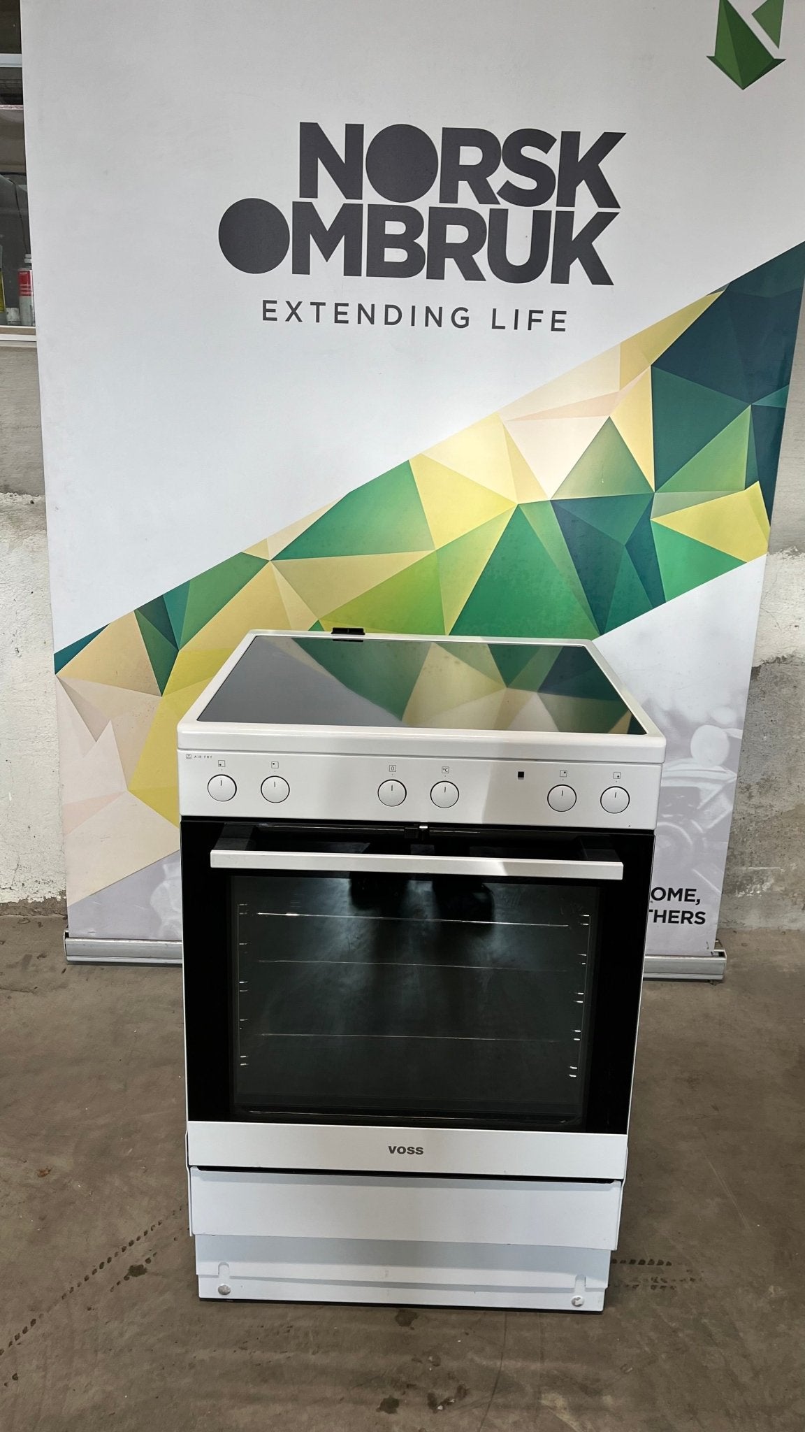 Voss - Electrolux keramisk komfyr VKK60344HV Komfyr - Norskombruk.no